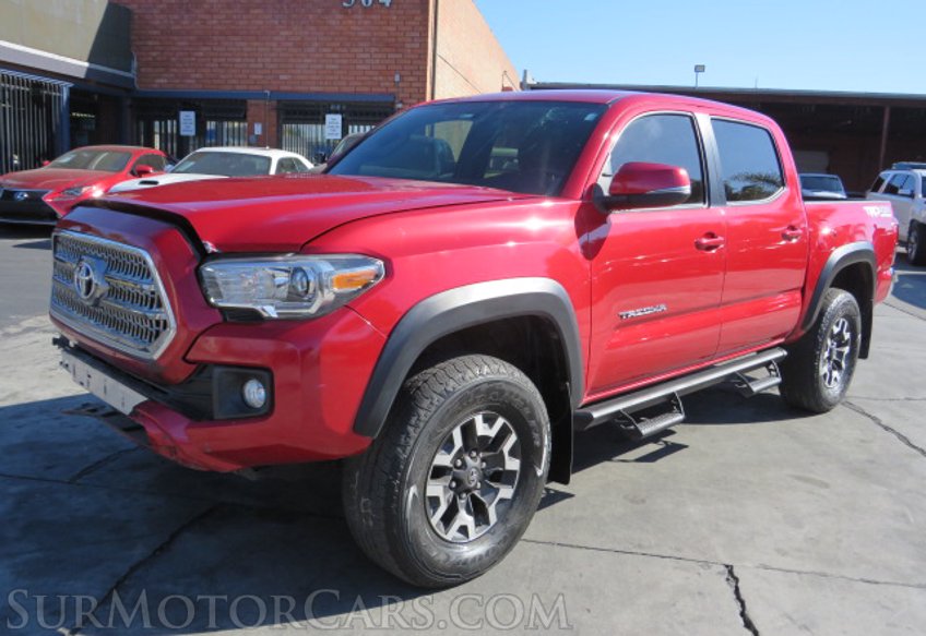 2017 Toyota Tacoma - Image 3
