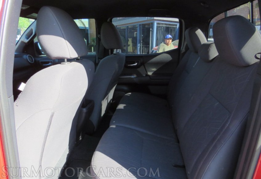 2017 Toyota Tacoma - Image 32