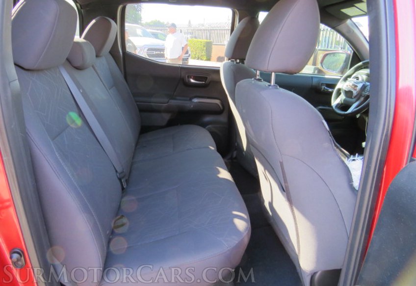 2017 Toyota Tacoma - Image 33