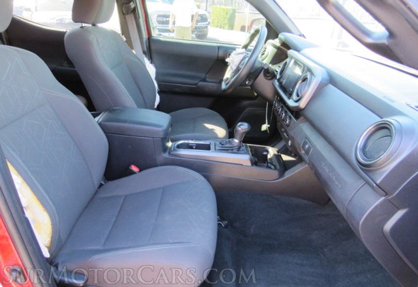 2017 Toyota Tacoma - Image 27