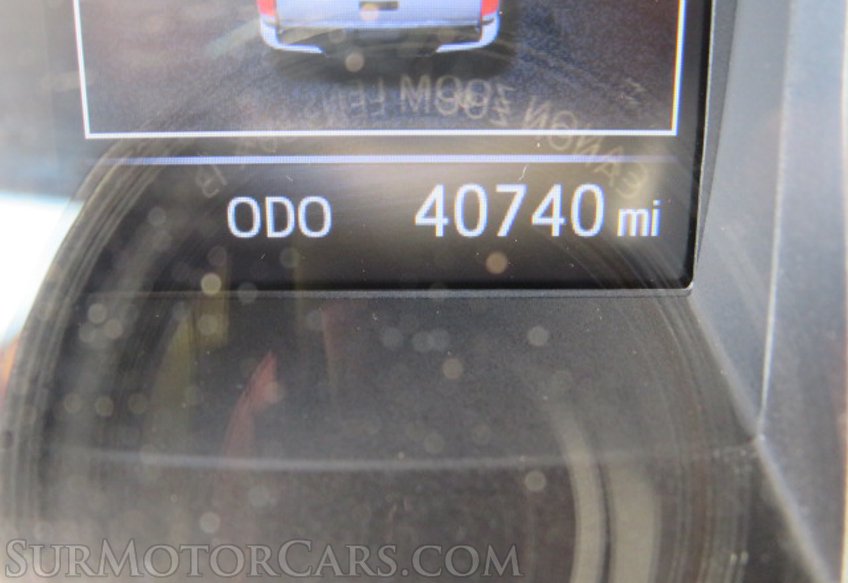 2017 Toyota Tacoma - Image 48