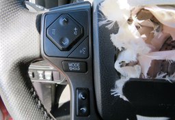 2017 Toyota Tacoma - Image 35