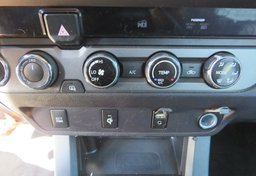 2017 Toyota Tacoma - Image 44