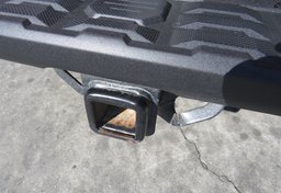 2017 Toyota Tacoma - Image 19