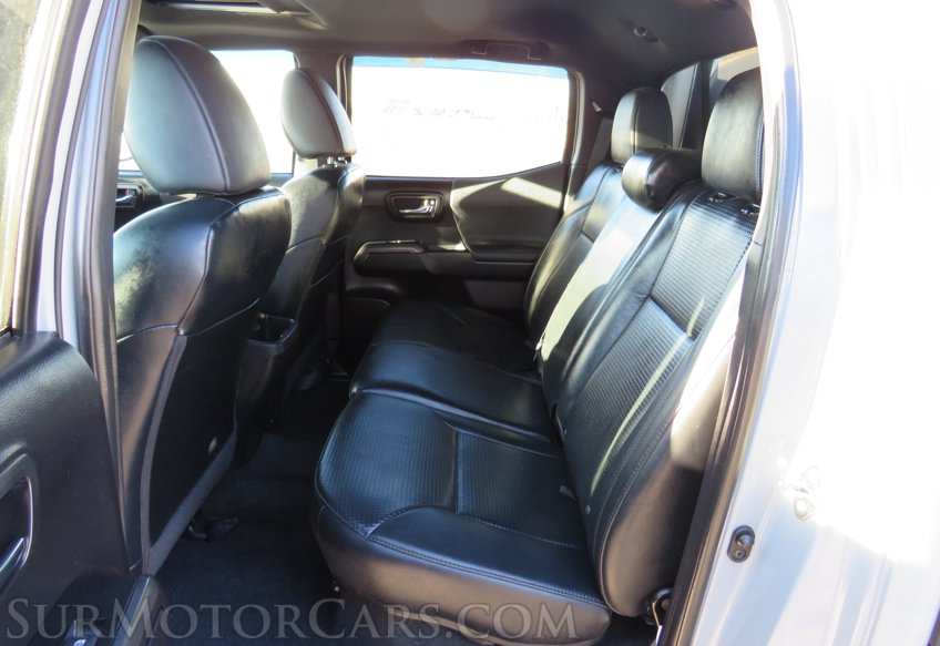 2019 Toyota Tacoma 4WD - Image 42