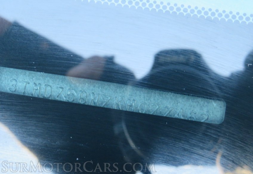 2019 Toyota Tacoma 4WD - Image 64