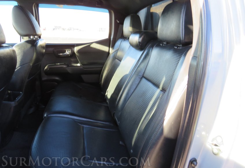 2019 Toyota Tacoma 4WD - Image 36