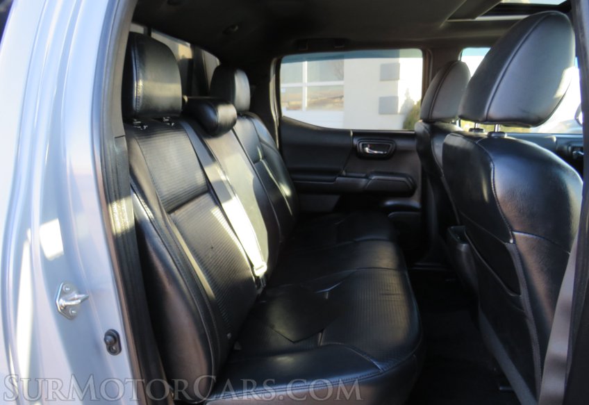 2019 Toyota Tacoma 4WD - Image 35