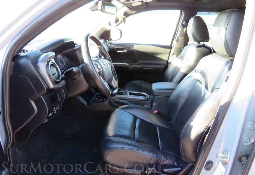 2019 Toyota Tacoma 4WD - Image 37