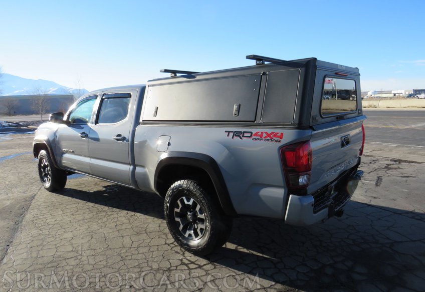 2019 Toyota Tacoma 4WD - Image 5
