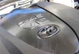 2019 Toyota Tacoma 4WD - Image 57