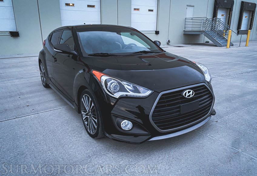 2016 Hyundai Veloster - Image 5