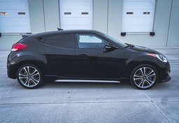 2016 Hyundai Veloster - Image 6