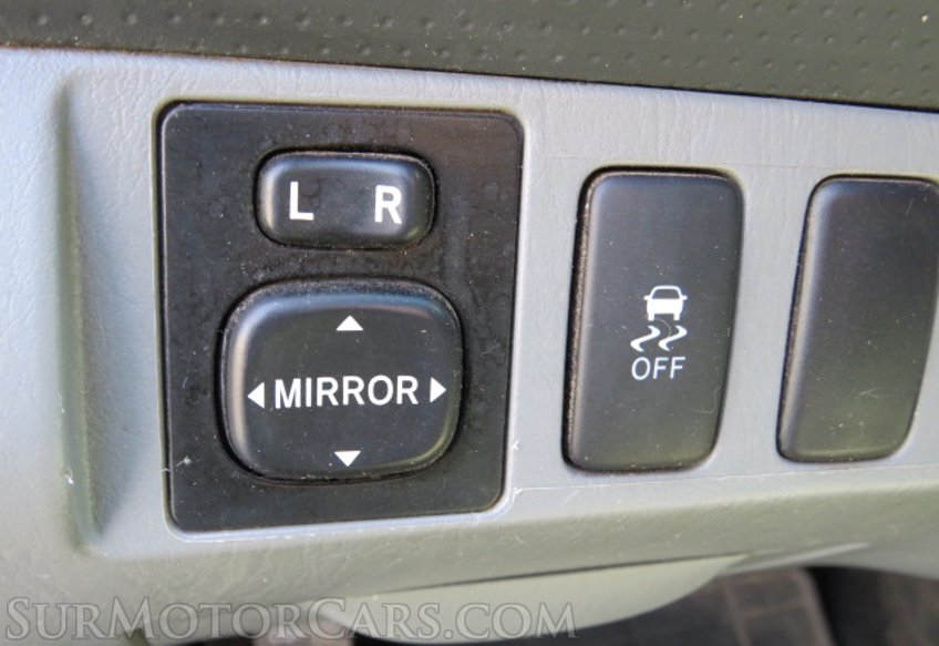 2014 Toyota Tacoma - Image 38
