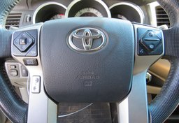 2014 Toyota Tacoma - Image 33