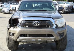 2014 Toyota Tacoma - Image 9