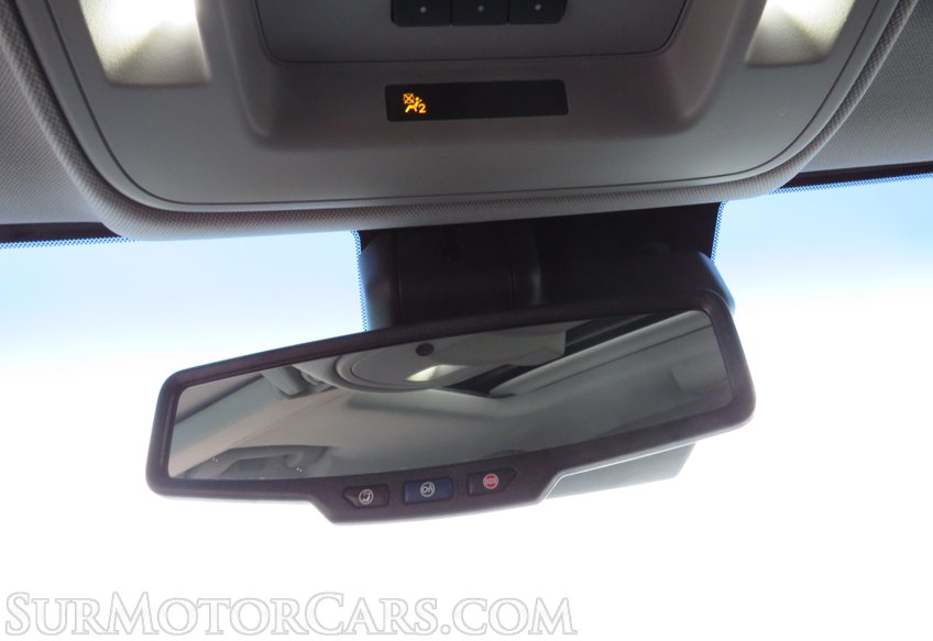 2020 GMC Yukon - Image 44