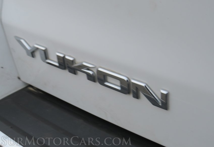 2020 GMC Yukon - Image 22