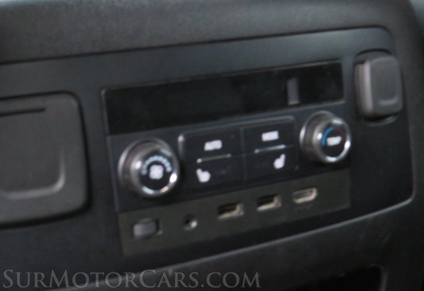 2020 GMC Yukon - Image 56