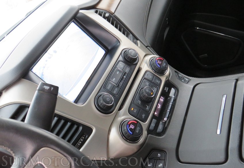 2020 GMC Yukon - Image 38