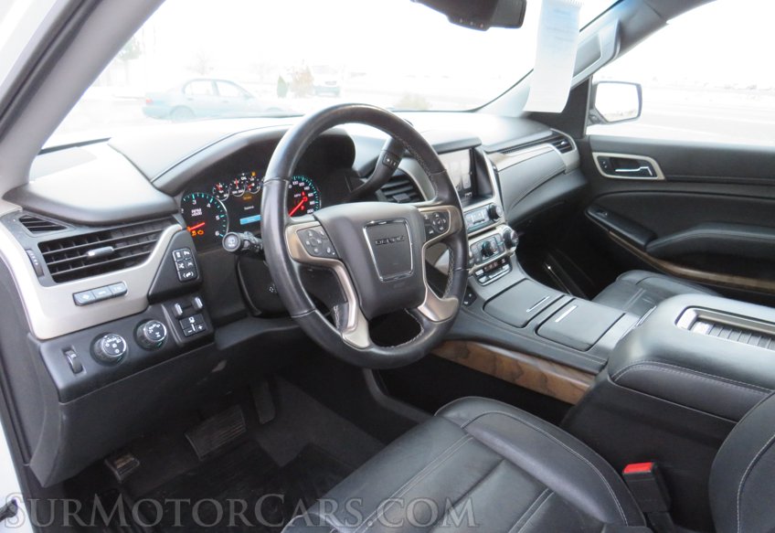 2020 GMC Yukon - Image 26