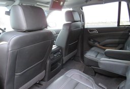 2020 GMC Yukon - Image 32