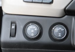 2020 GMC Yukon - Image 47