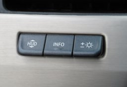 2020 GMC Yukon - Image 61