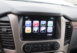 2020 GMC Yukon - Image 40