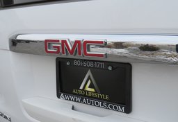 2020 GMC Yukon - Image 23
