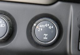 2020 GMC Yukon - Image 48