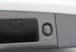 2020 GMC Yukon - Image 54