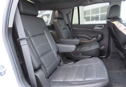 2020 GMC Yukon - Image 31