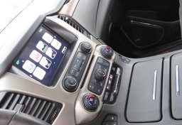 2020 GMC Yukon - Image 39