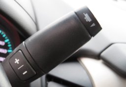 2020 GMC Yukon - Image 51