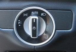 2013 Mercedes-Benz CLS - Image 40