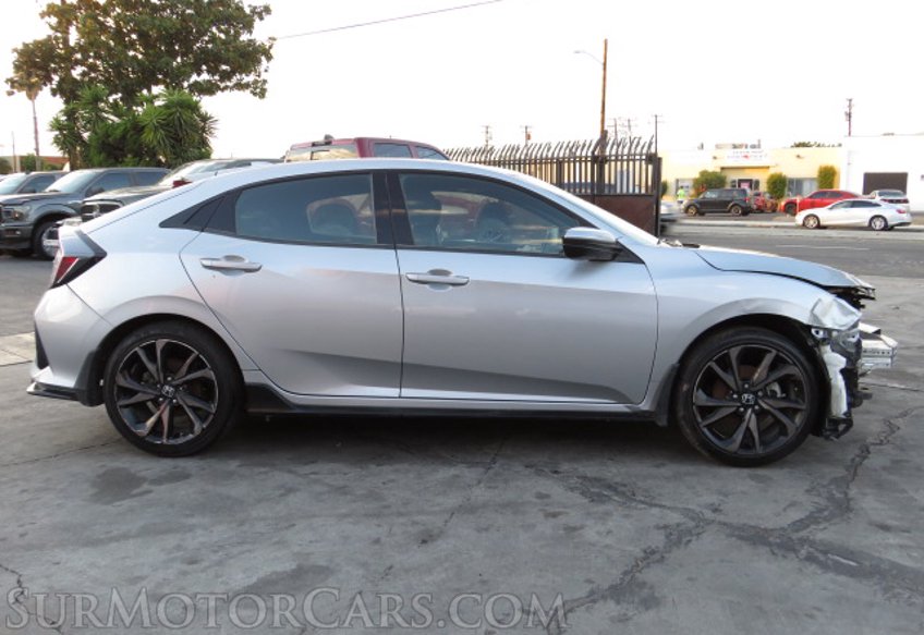 2018 Honda Civic Hatchback - Image 10