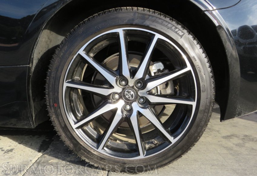 2023 Toyota GR86 - Image 18