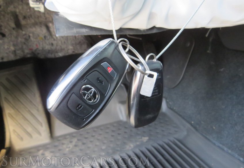 2023 Toyota GR86 - Image 36