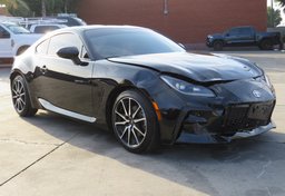 2023 Toyota GR86 - Image 3