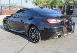 2023 Toyota GR86 - Image 11