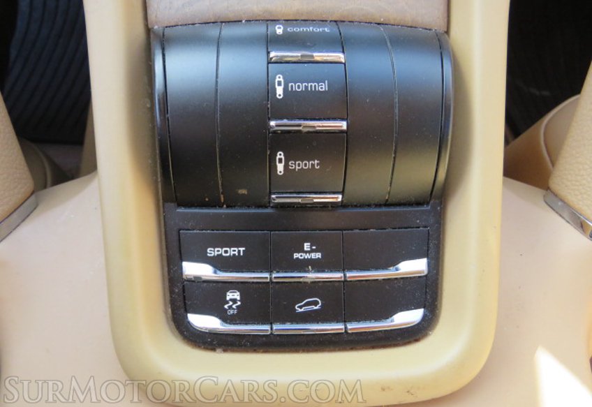 2012 Porsche Cayenne - Image 39