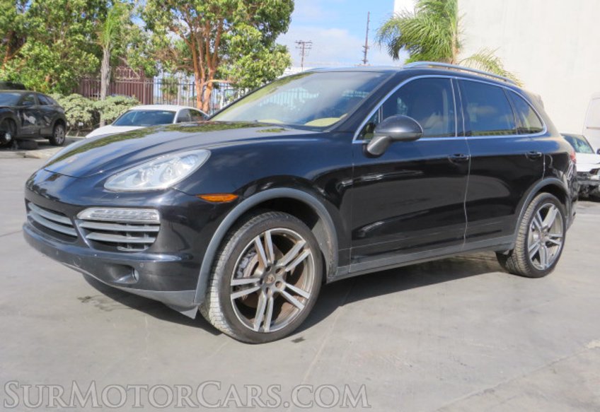 2012 Porsche Cayenne - Image 3