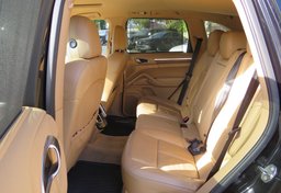 2012 Porsche Cayenne - Image 28