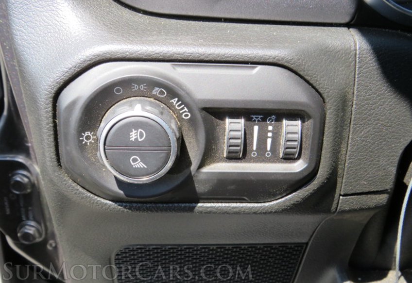 2022 Jeep Gladiator - Image 39