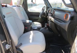 2022 Jeep Gladiator - Image 25