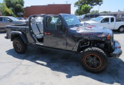 2022 Jeep Gladiator - Image 2