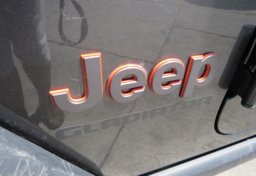 2022 Jeep Gladiator - Image 20