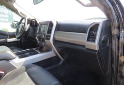 2021 Ford Super Duty F-350 SRW - Image 29