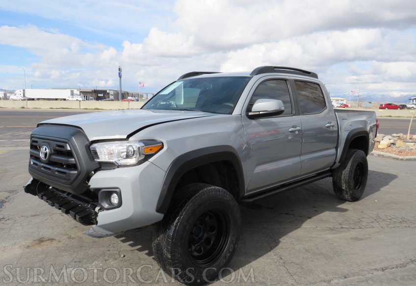 2020 Toyota Tacoma 4WD - Image 4